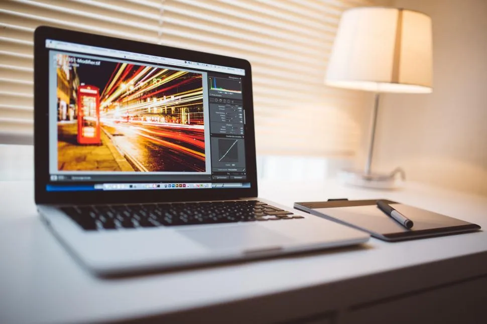 Laptop Modern